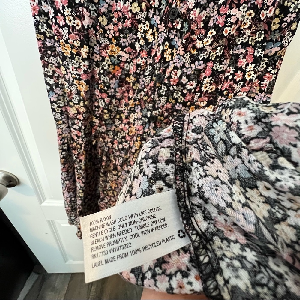 Dress! - Picture 4 of 6